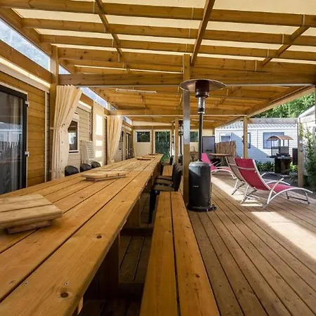 Mobil Avec Terrasse - 9 Pers. - Api-1-52-2044 Camping *