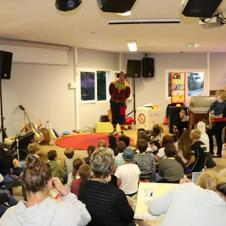 Mobil Avec Terrasse - 9 Pers. - Api-1-52-2044 Camping