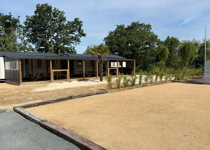 Mobil Avec Terrasse - 9 Pers. - Api-1-52-2044 *