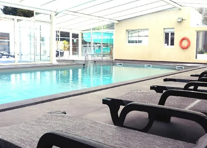 Mobil Avec Terrasse - 9 Pers. - Api-1-52-2044