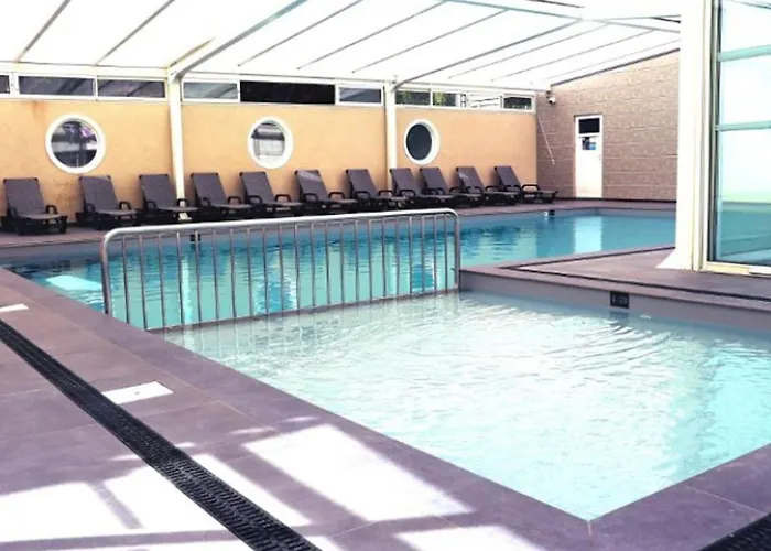 Mobil Avec Terrasse - 9 Pers. - Api-1-52-2044 Camping