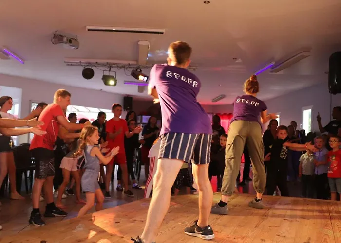 Mobil Avec Terrasse - 9 Pers. - Api-1-52-2044 * Bretignolles-sur-Mer